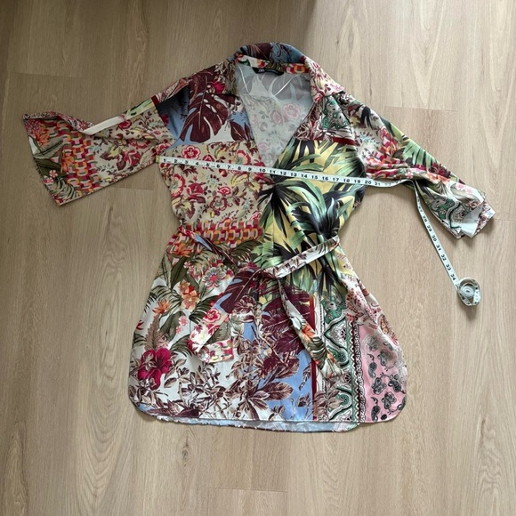Great condition size S Zara printed caftan dress - Picture 4 of 7